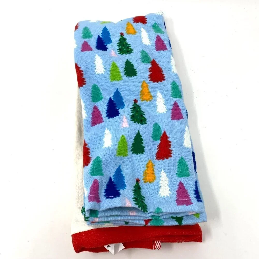 Target 2 Pack 'Merry Christmas' Hand Towels Cream Blue Wondershop™. B31